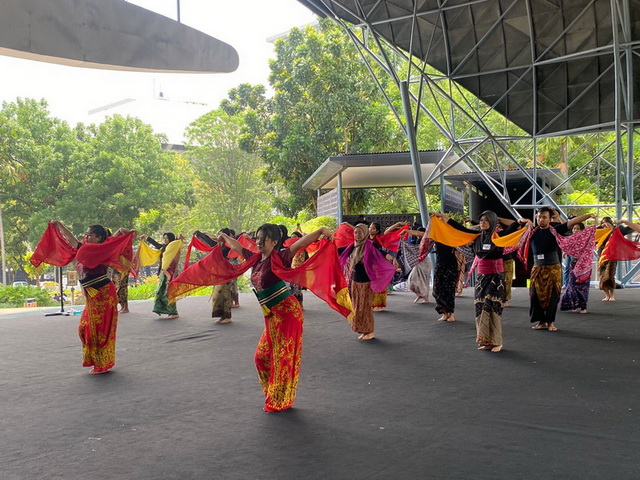 peserta tari jejer gandrung