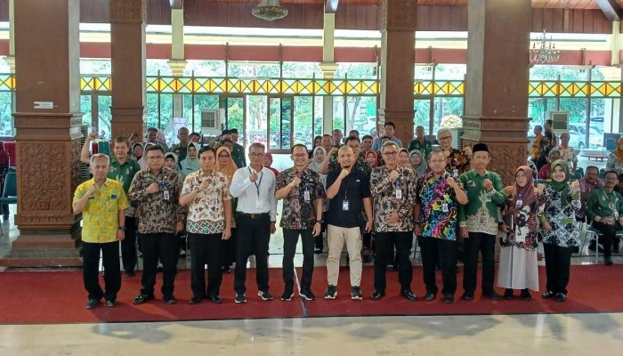 Puluhan PNS Tegal Terima SK Pensiun, Bank Jateng Slawi Komitmen Layani Keuangan Pensiunan