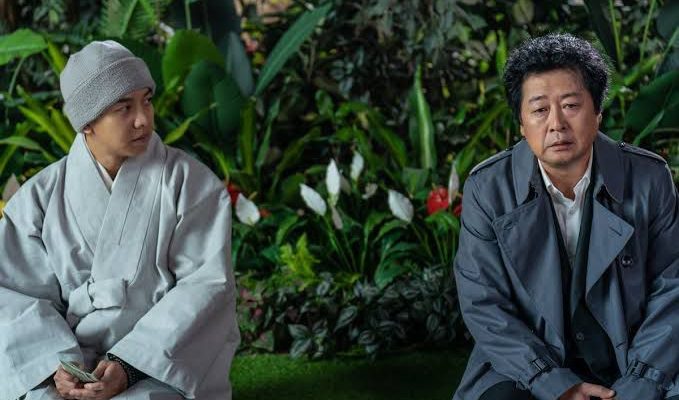 Sinopsis About Family, Ketika Lee Sung Gi Pilih Jadi Biksu dan Terjebak Skandal