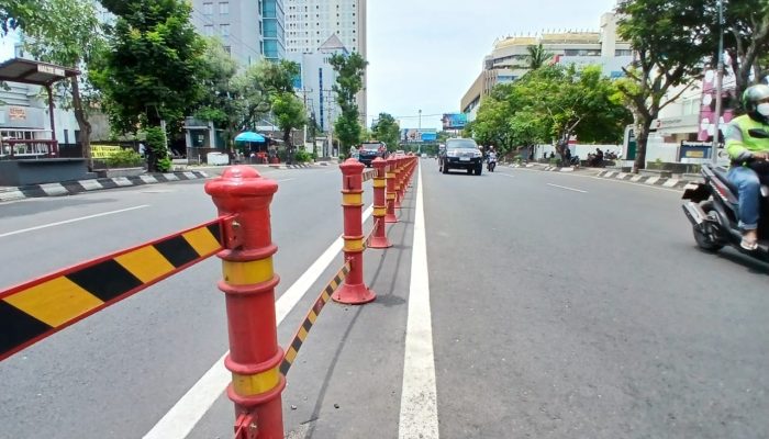 Bollard di Jalan Ahmad Yani Semarang Rusak Akibat Kecelakaan Lalu Lintas, Dishub Ambil Tindakan