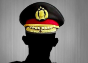 Baper Gegara Komenan Netizen, Oknum Polisi Ini Challenge “Tembak Kaki”, Auto Viral di Medsos