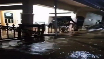rumah warga batang dilanda banjir