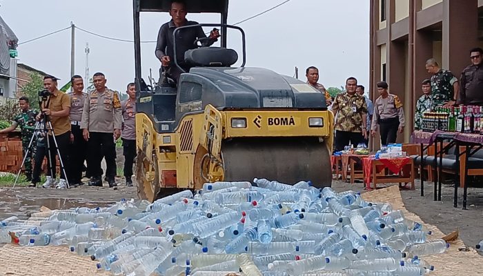 Komitmen Menjaga Masyarakat, Polres Blora Ungkap Kasus Miras dan Laka Lantas Selama Tahun 2024