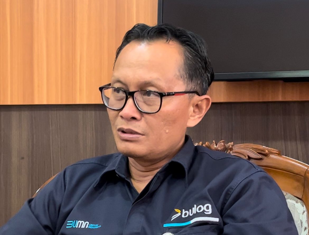 Kepala Perum Bulog Regional Jateng-DIY, Sopran Kennedy