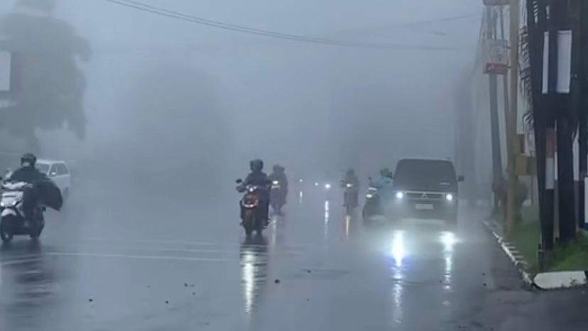 kabut di gombel semarang