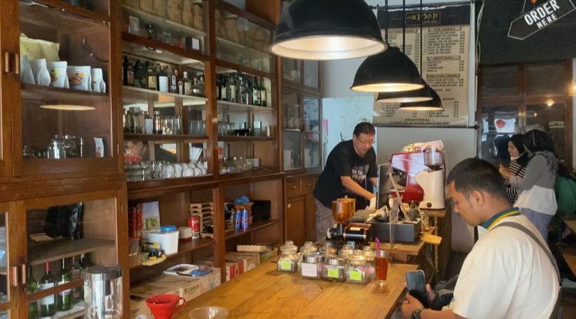 Yisan Coffee Shop