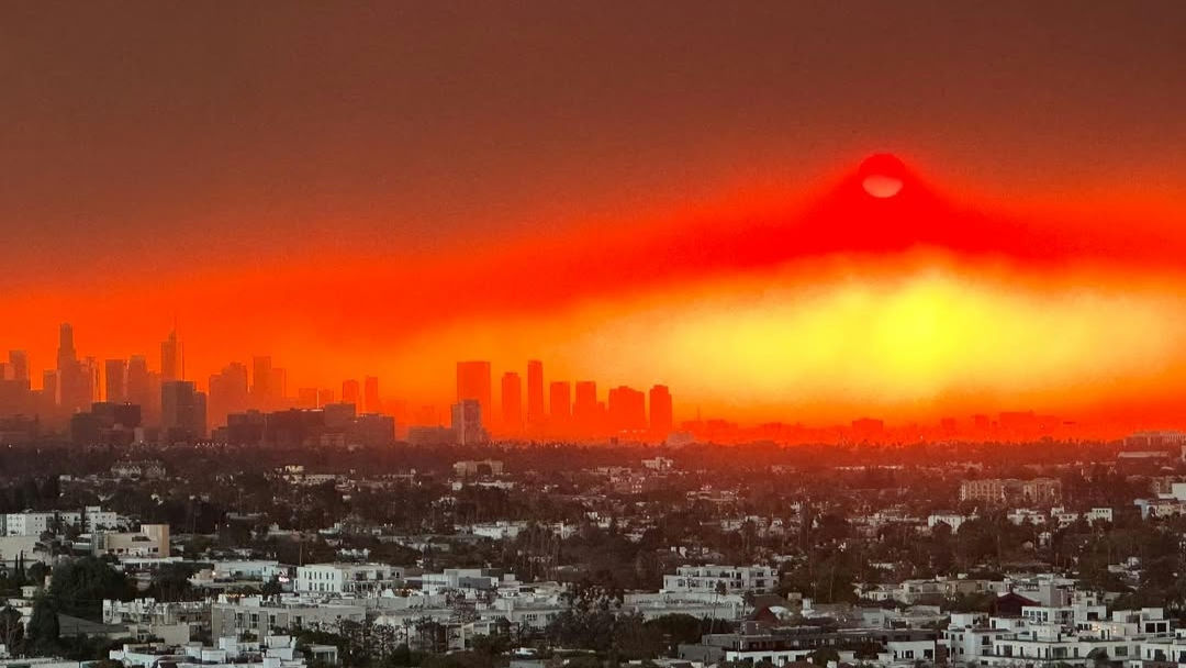 Bencana Kebakaran Besar di Los Angeles Amerika Serikat