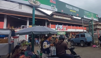 Dengar Kabar Bakalan Direlokasi, Begini Reaksi Pedagang Pasar Pagi Projo Ambarawa