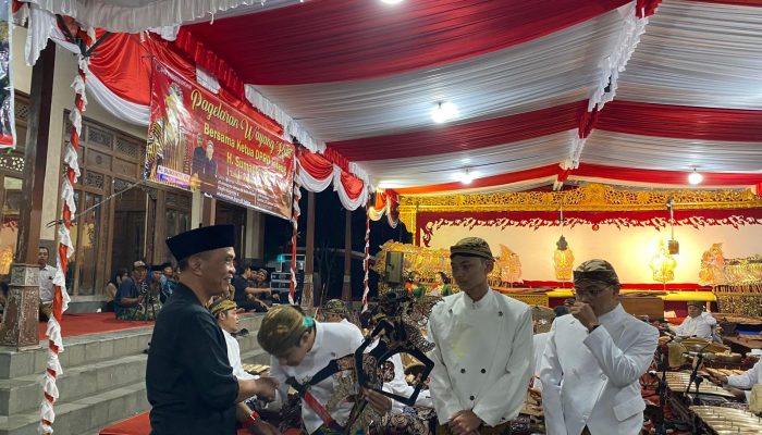 Gelar Wayang Kulit dengan Tiga Dalang, Sumanto Harap Masyarakat Tak Lupakan Budaya Adiluhung Bangsa