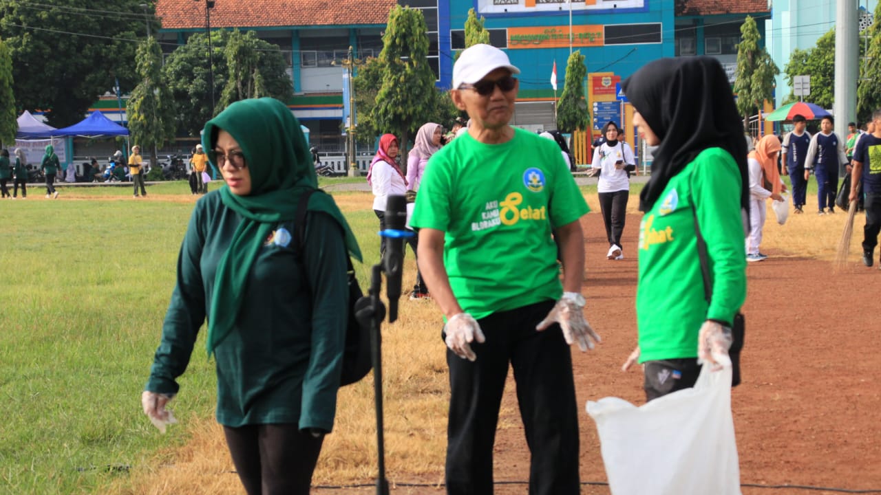 Gerakan Jumat Bersih