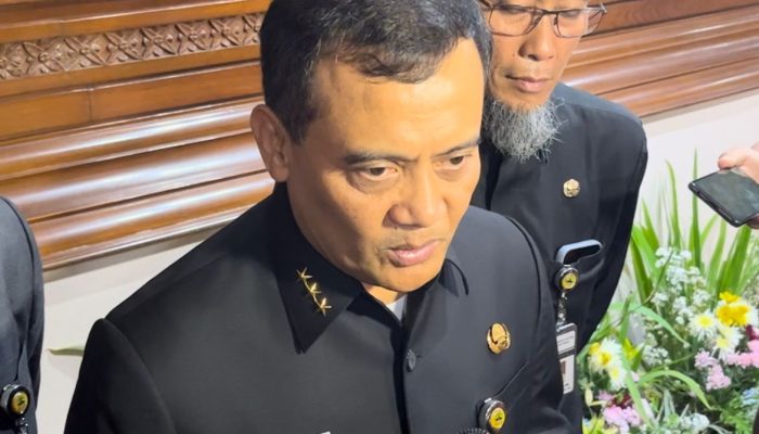 Jalan Provinsi Rusak di Jateng Tembus 100 Kilometer, Mungkinkah Lakukan Perbaikan di Tengah Efisiensi? Ini Kata Ahmad Luthfi
