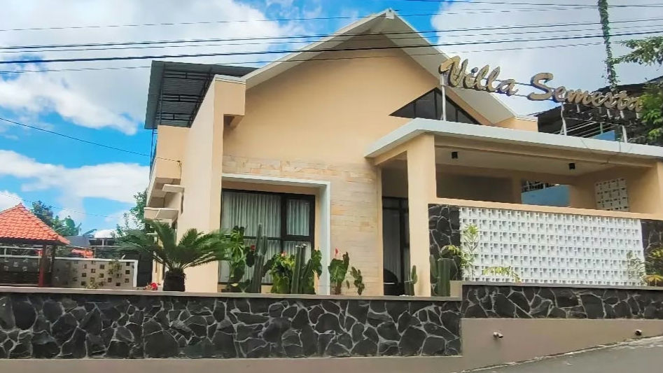 Villa Semesta Semarang