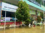 banjir sekolah semarang