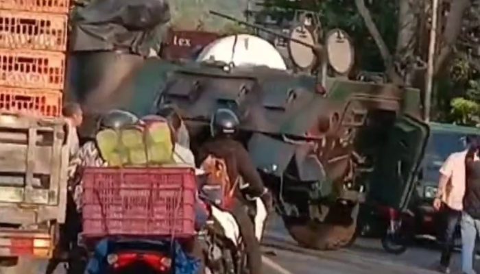 Dua Kendaraan Tempur APC Kecelakaan Beruntun di Bedono Kabupaten Semarang, Nihil Korban Jiwa