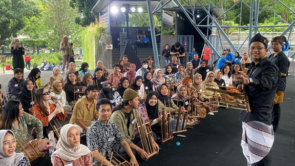 Angklung Semarang