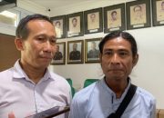 Ayah Gamma Teriaki Aipda Robig Saat Digiring ke Rutan: Kamu Kejam Bunuh Anak Saya!