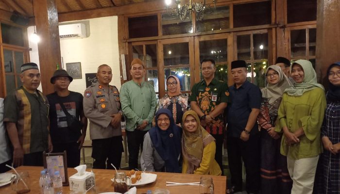 Bukber Bareng Warga, Wakil Bupati Blora Tampung Aspirasi Terkait Infrastruktur: Pingine Dalane Alus