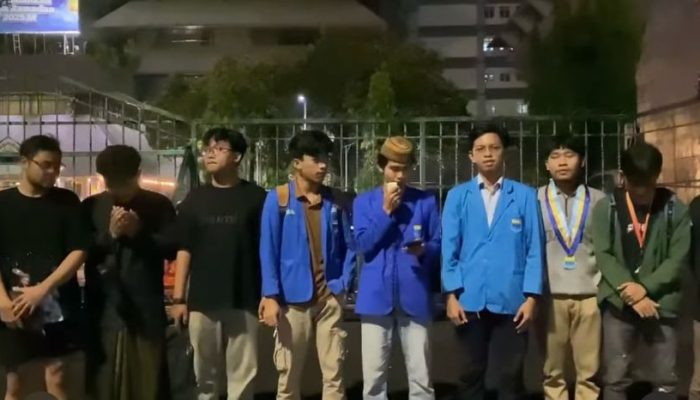 Dianggap Ganggu Hajatan Polda Jawa Tengah, Aksi Demo Mahasiswa Semarang Dihadang Polisi