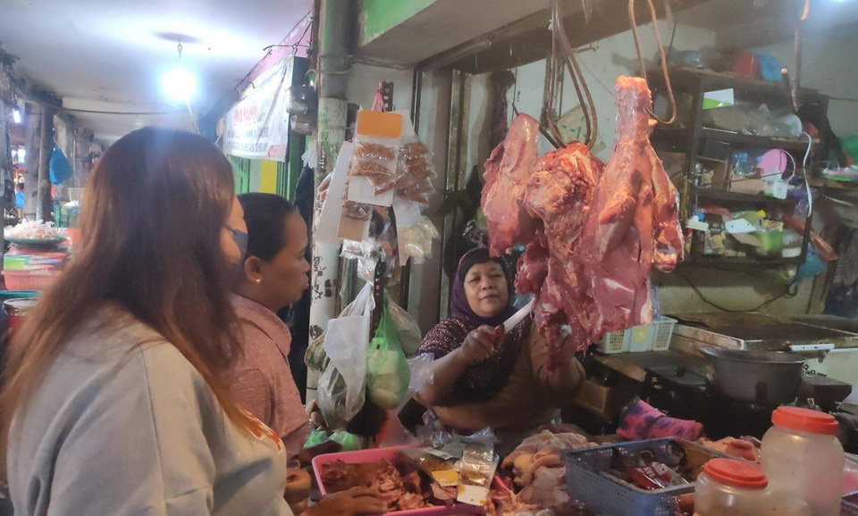 Dispertan Pastikan Tak Ada Daging Gelonggongan di Semarang