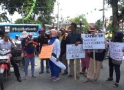 Puluhan PKL KIW Geruduk DPRD Kota Semarang, Gegara Tak Boleh Masuk dan Jualan di Kawasan