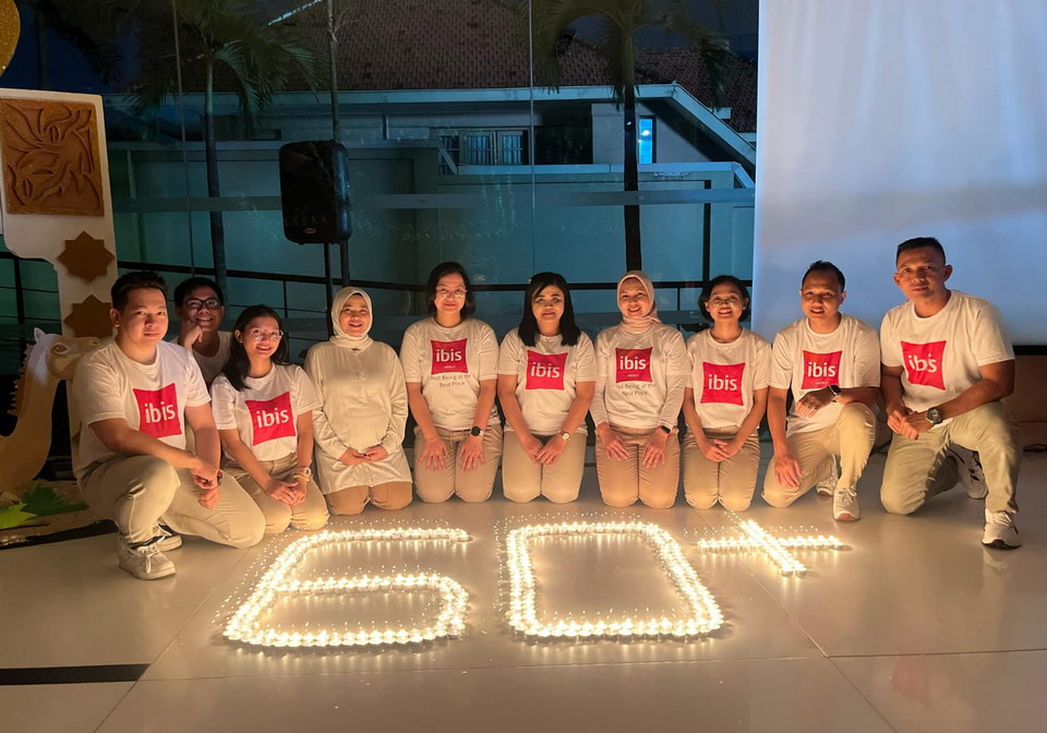 Ibis Semarang Simpang Lima Dukung Earth Hour 2025: Komitmen Nyata untuk Lingkungan