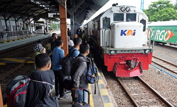 Daop 4 Semarang Operasikan Kereta Api Tambahan Lebaran Relasi Semarang-Jakarta