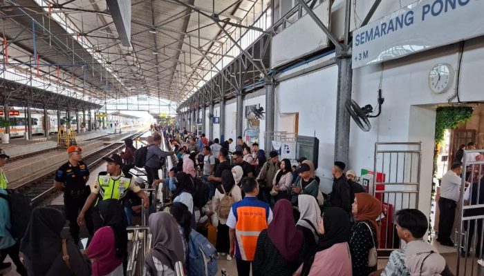 100 Ribu Pemudik Tiba di Semarang Gunakan Kereta Api Selama Arus Mudik Lebaran