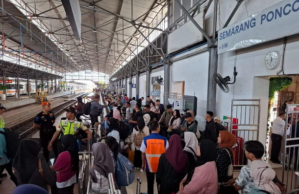 100 Ribu Pemudik Tiba di Semarang Gunakan Kereta Api Selama Arus Mudik Lebaran