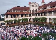 Uniknya Shalat Ied di Lawang Sewu Tempat Ikoniknya Kota Semarang, Bikin Jamaah Terkesan