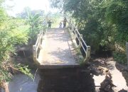Hujan Deras Seharian, Jembatan Penghubung Antar Desa di Randublatung Blora Ambrol