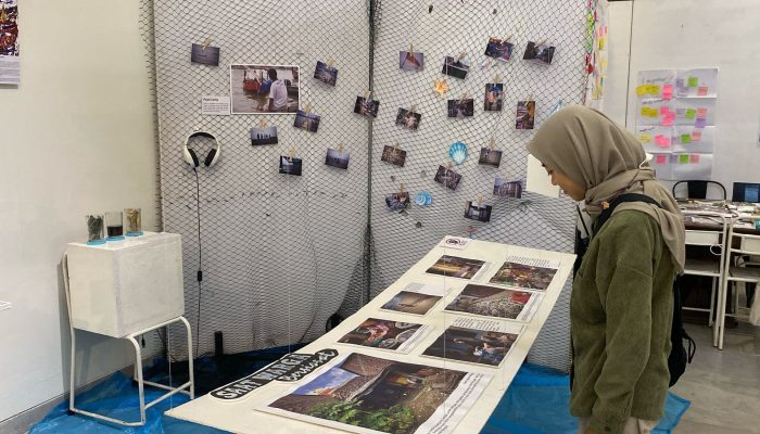 Menelusuri Jejak Krisis Iklim di Pesisir Utara Jawa, Pameran Reflektif Isu Lingkungan Lewat Karya Seni