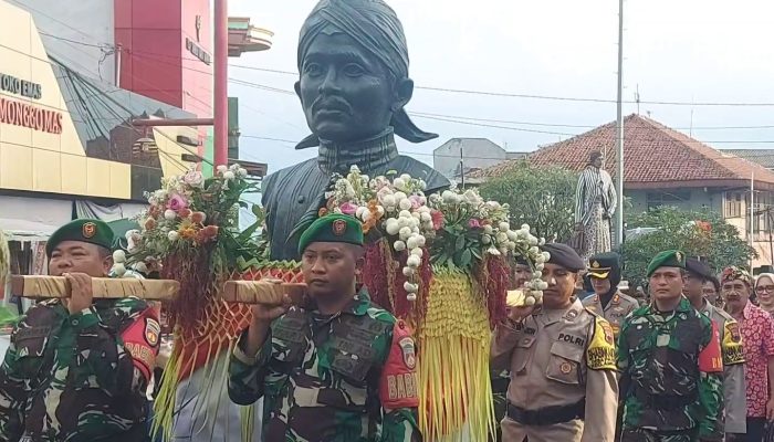 Seniman Ambarawa Buat Patung Pahlawan dr. Tjipto, Amanat Almarhum Mendagri Tjahjo Kumolo