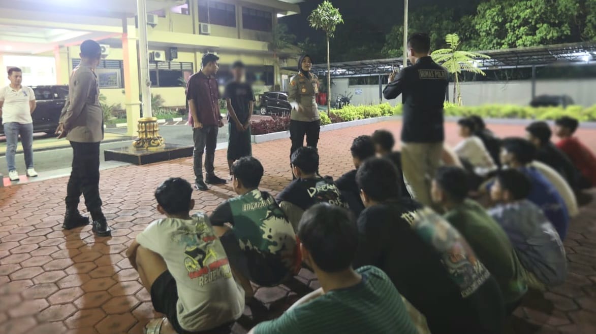 Perang Sarung