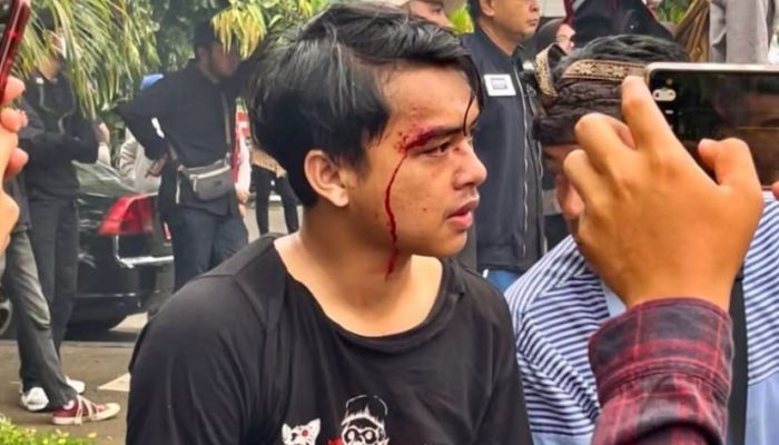 Cerita Presiden BEM Unnes Diintimidasi Polisi Saat Aksi Tolak UU TNI: Dicekik hingga Ditendang