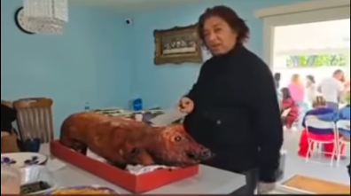 video viral pria takbir saat potong daging babi