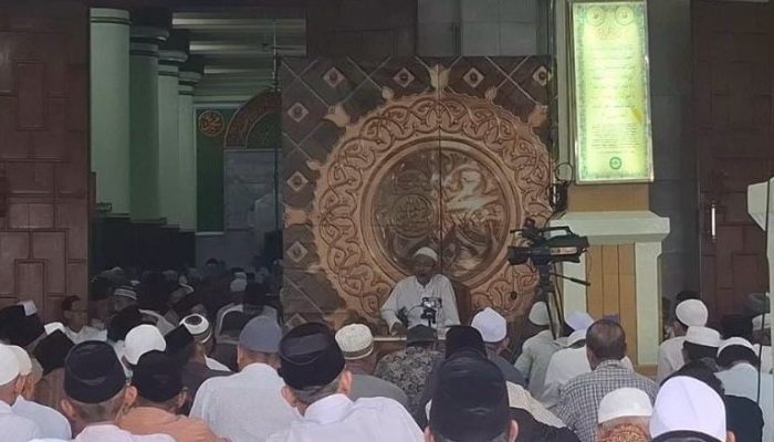 Demi Ikut Semaan Al-Qur’an di Masjid Agung Semarang, Jamaah Rela Bolos Kerja Sebulan Penuh
