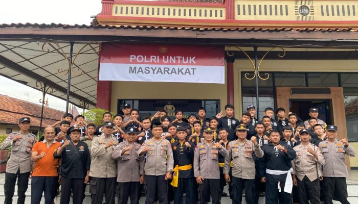 Terkadang Berselisih, 3 Perguruan Silat di Blora Kini Bagi Takjil Bareng, Jaga Kerukunan Saat Ramadan