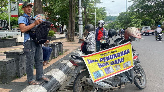 Uang Baru Semarang