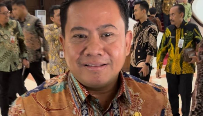 Wabup Pekalongan Sukirman Respons Akun IG Fadia Arafiq Maki Netizen: Sudah Clear