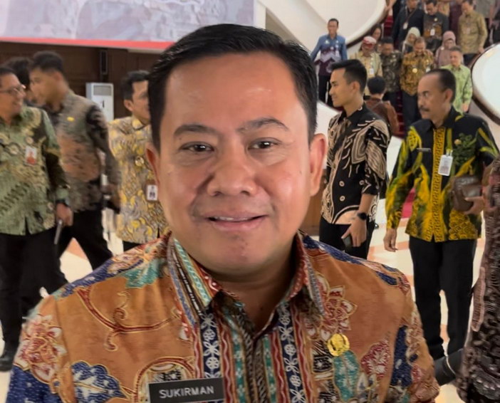 wakil bupati pekalongan sukirman