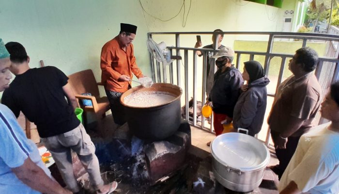 Sajian Bubur India di Masjid Jami Pekojan, Tradisi Turun-temurun yang Terus Lestari
