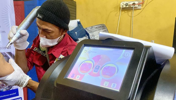 Hijrah Bareng, Puluhan Warga Hapus Tato Gratis di Mualaf Center Semarang