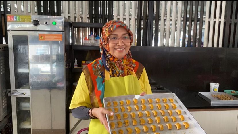 warga binaan lapas buat kue