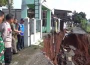 tanah longsor candisari