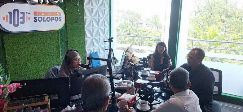 Ketua DPRD Jateng Sumanto