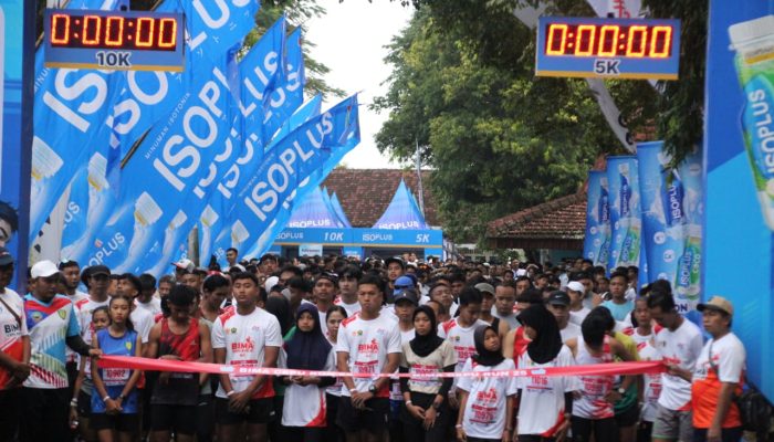 Ribuan Pelari dari Berbagai Daerah Meriahkan Lomba Lari 5K & 10K di Blora, Ini Daftar Juaranya
