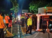 Diduga Gagal Rem, Mikrobus Rombongan Pendaki Asal Tangerang Terguling di Salatiga