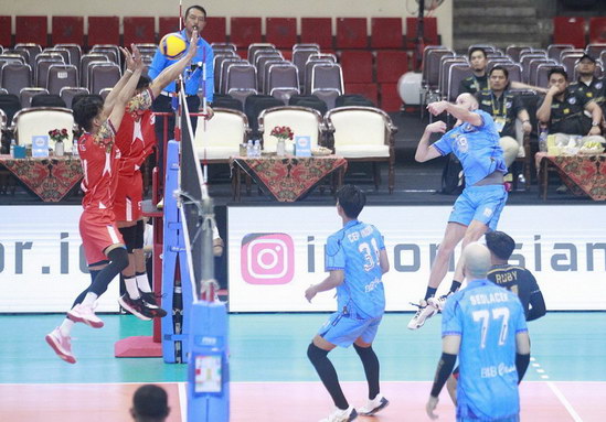 PLN Mobile Proliga 2025, Bank SumselBabel Menang di Laga Pembuka Seri Kedua Final Four