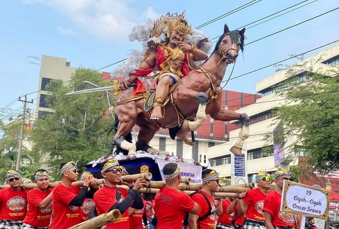 Pawai Ogoh-ogoh di Semarang Tampilkan Budaya Lintas Etnis dan Agama, Agustina: Ingin Setara Pariwisata Bali