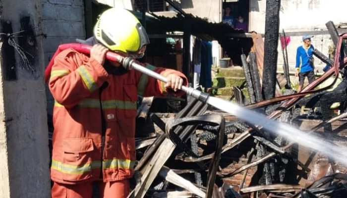 Kebakaran Hanguskan Tiga Rumah di Salatiga, Ludes Kurang dari Dua Jam